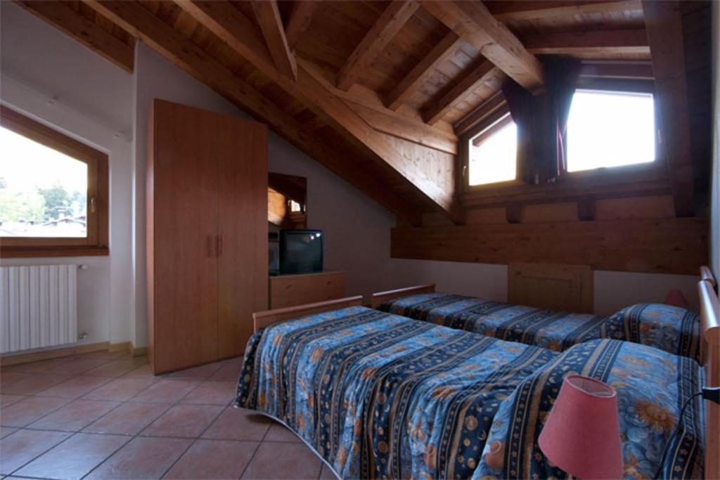 Chalet Gardenia Bormio Room photo